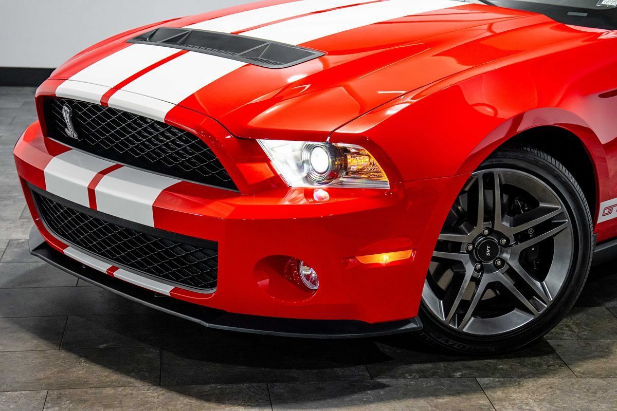 Used 2012 Ford Mustang Shelby GT500 RWD image 10