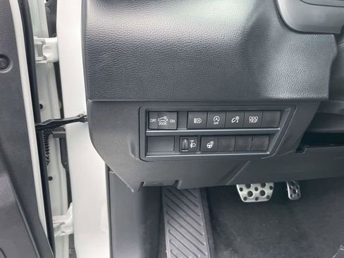 New 2026 Toyota Tundra SR5 AWD/4WD image 31