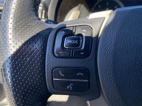 Used 2019 Lexus IS 300 AWD image 18