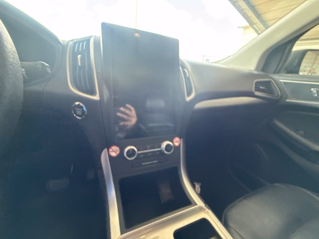 Used 2024 Ford Edge SEL AWD/4WD image 10