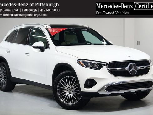 Certified 2025 Mercedes-Benz GLC 300 4MATIC image 1