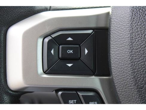 Used 2020 Ford F350 Lariat w/ Lariat Value Package AWD/4WD image 20