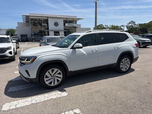 Used 2021 Volkswagen Atlas SEL AWD/4WD image 30