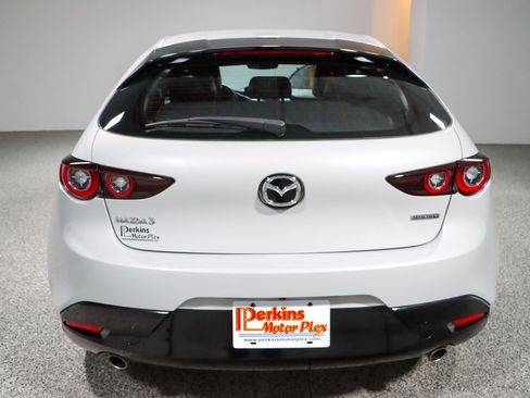 Used 2024 MAZDA MAZDA3 s image 8