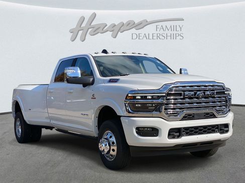 New 2026 RAM 3500 Longhorn image 2