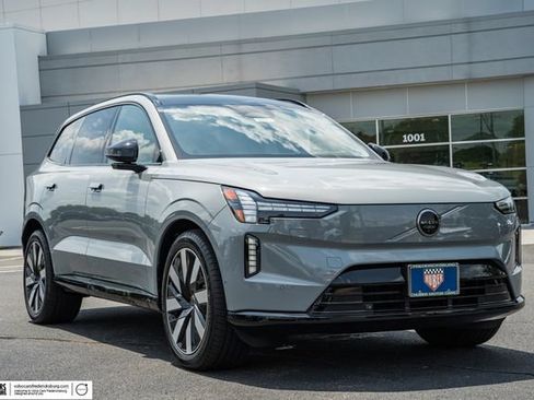 New 2026 Volvo EX90 Ultra AWD/4WD image 1