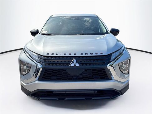 New 2026 Mitsubishi Eclipse Cross LE image 2