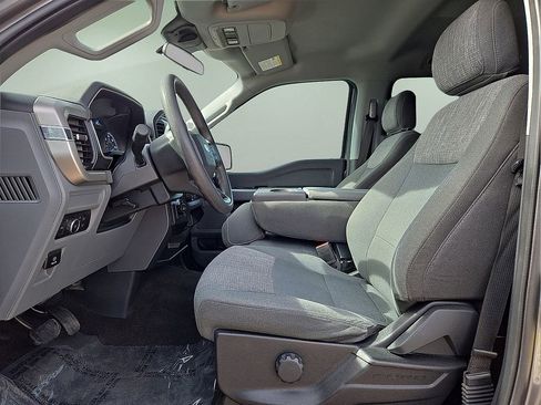 Used 2021 Ford F150 XLT image 23