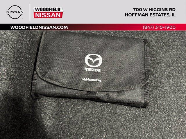 Used 2020 MAZDA MX-5 Miata Club RWD image 18