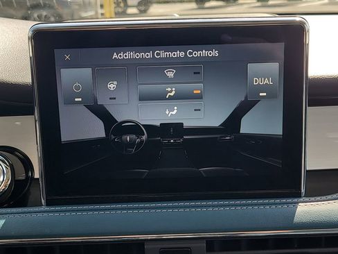 Used 2020 Lincoln Corsair Reserve w/ Equipment Group 202A image 21