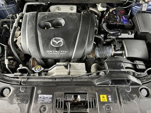 Used 2017 MAZDA CX-5 Touring w/ Preferred Equipment Package AWD/4WD image 16