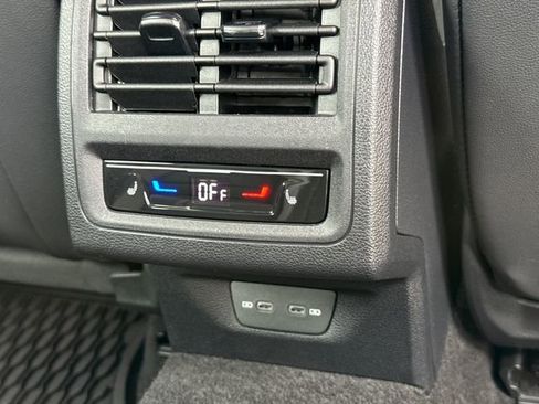 Used 2024 Volkswagen GTI Autobahn image 21