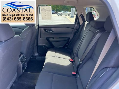 Certified 2024 Nissan Rogue S FWD image 15