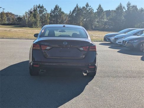 New 2025 Nissan Altima 2.5 SV w/ SV Premium Package image 4