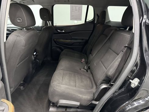 Used 2018 GMC Acadia SLE FWD image 7