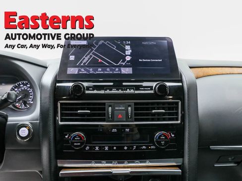 Used 2023 Nissan Armada SL w/ Captain's Chairs Package image 12