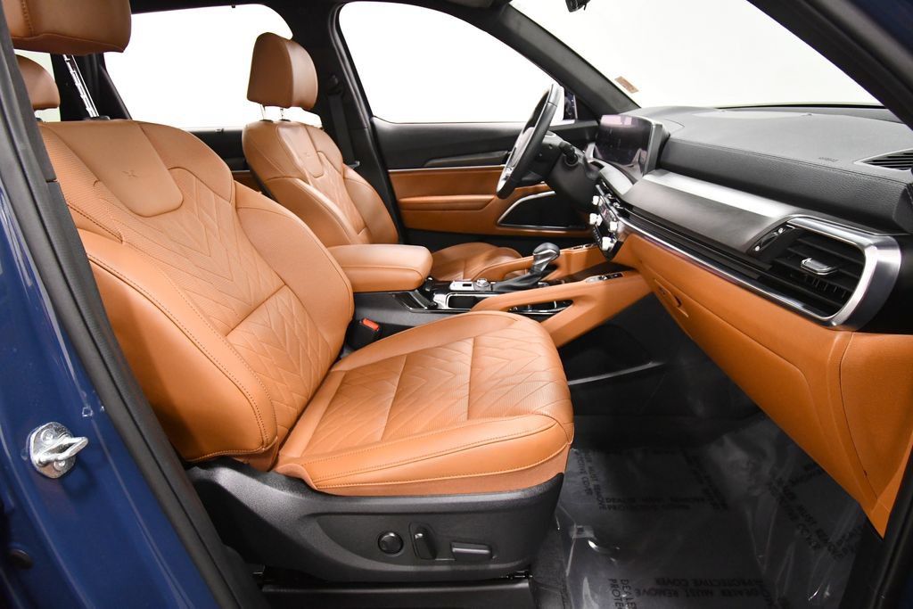 Certified 2025 Kia Telluride SX Prestige X-Line AWD/4WD image 21