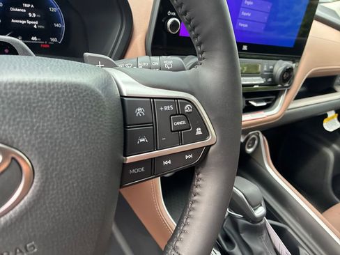 New 2026 Toyota Grand Highlander AWD image 26