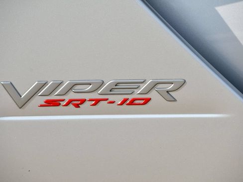 Used 2005 Dodge Viper SRT-10 w/ Mamba Edition Group RWD image 13
