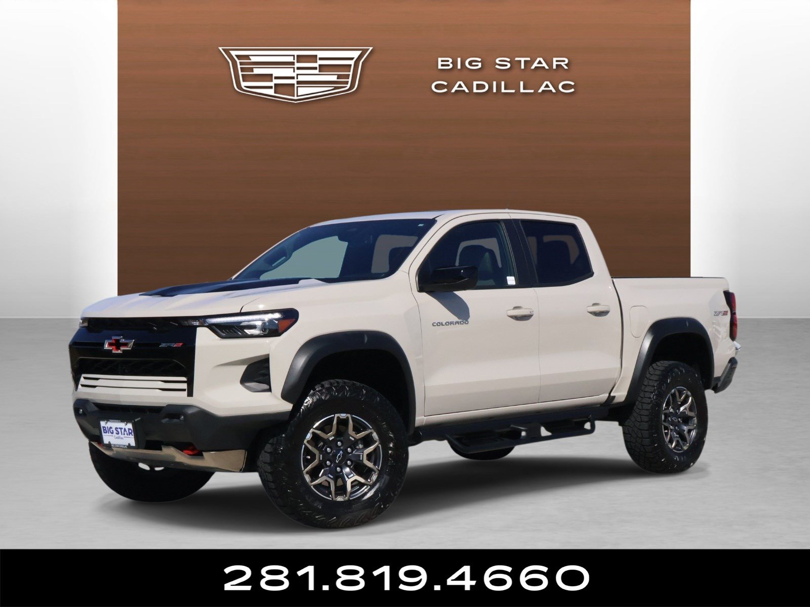 Used 2026 Chevrolet Colorado ZR2 w/ Technology Package AWD/4WD image 1