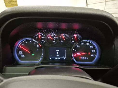 Certified 2021 Chevrolet Silverado 1500 Custom image 11