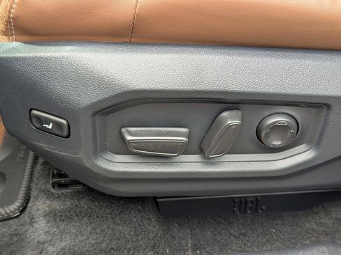 Used 2025 Toyota Tundra 1794 Edition AWD/4WD image 31