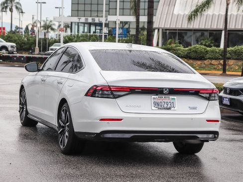 Used 2024 Honda Accord Touring image 13