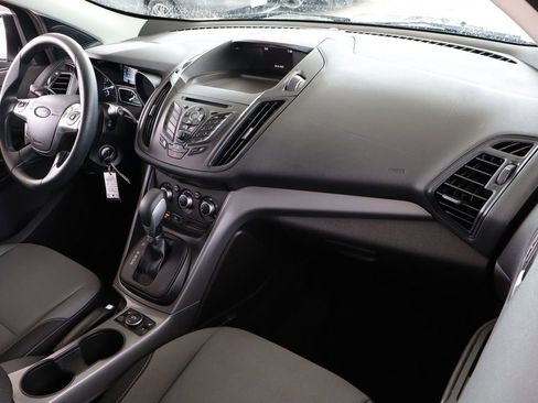 Used 2016 Ford Escape SE w/ SE Cold Weather Package image 15