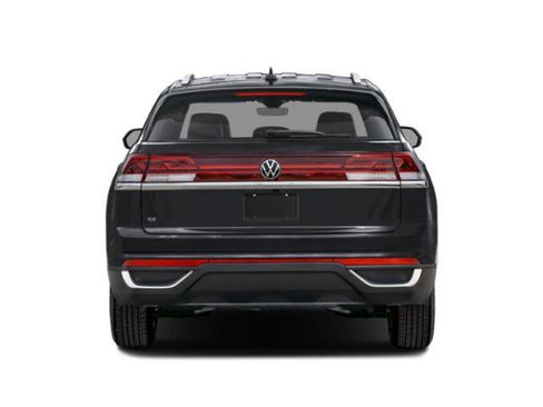 Used 2025 Volkswagen Atlas Cross Sport SE w/ Panoramic Sunroof Package image 5