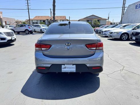 Used 2019 Kia Rio S FWD image 3