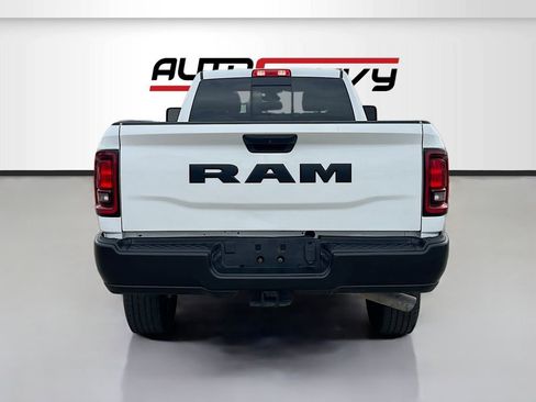 Used 2024 RAM 2500 Tradesman w/ Chrome Appearance Group image 6