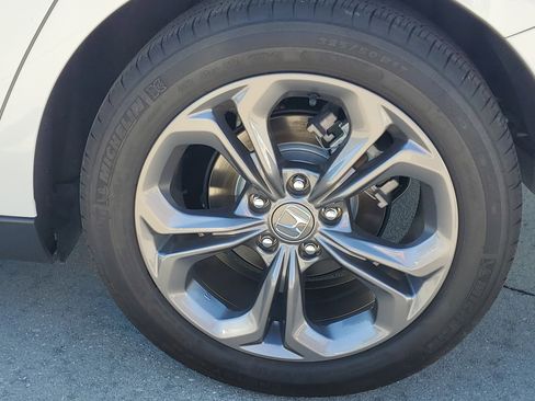 Used 2024 Honda Accord EX image 5