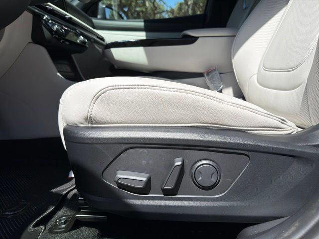 New 2026 Hyundai Tucson Limited FWD image 38