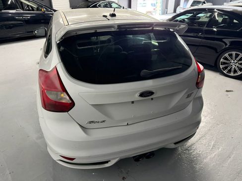 Used 2013 Ford Focus ST FWD image 3