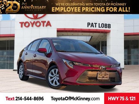 Used 2026 Toyota Corolla LE FWD image 1