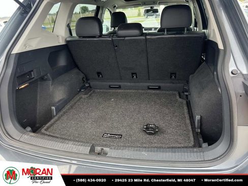 Used 2019 Volkswagen Tiguan SE w/ Panoramic Sunroof Package AWD/4WD image 12