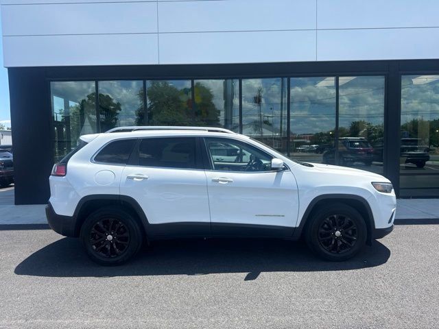 Used 2021 Jeep Cherokee Latitude Lux AWD/4WD image 2