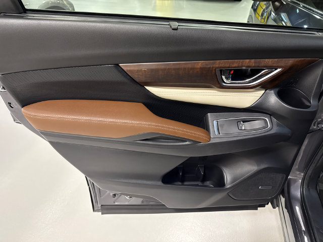 Used 2022 Subaru Ascent Touring AWD/4WD image 21