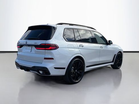 New 2026 BMW X7 xDrive40i w/ M Sport Package image 3