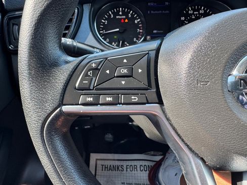 Used 2019 Nissan Rogue Sport S image 31