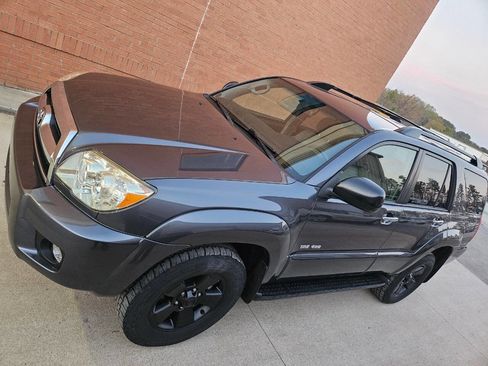 Used 2007 Toyota 4Runner Sport AWD/4WD image 23