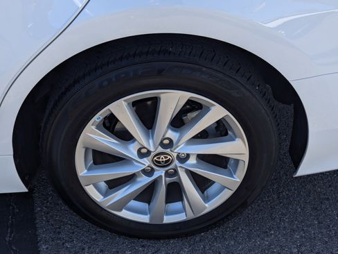 Used 2023 Toyota Camry LE image 7