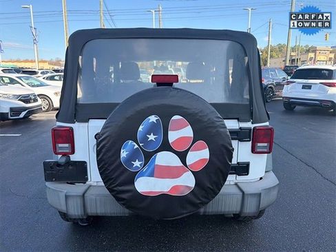 Used 2016 Jeep Wrangler Sport image 3