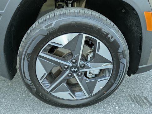 New 2026 Hyundai Tucson SEL image 14