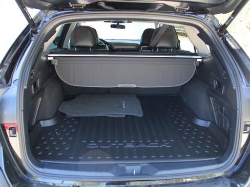 Certified 2025 Subaru Outback Premium AWD/4WD image 31