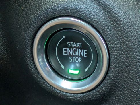 Used 2019 Chevrolet Silverado 1500 RST w/ All-Star Edition RWD image 29