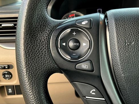 Used 2017 Honda Pilot EX image 21