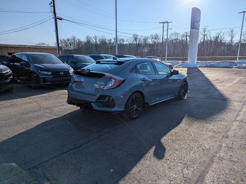 Used 2021 Honda Civic Sport Touring image 3