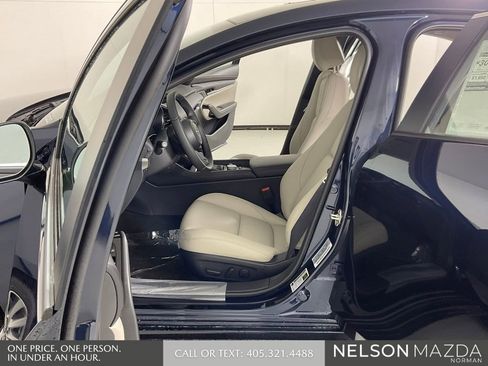 New 2026 MAZDA MAZDA3 2.5 S Sedan w/ Preferred Pkg image 11