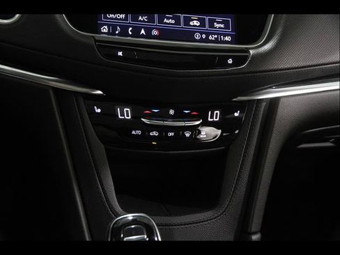 Used 2022 Cadillac XT5 Premium Luxury AWD/4WD image 16